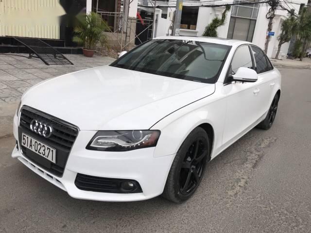 Bán ô tô Audi A4 2.0 AT đời 2009, màu trắng, giá chỉ 650 triệu