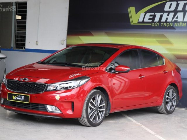 Bán Kia Cerato 2.0AT năm 2016, màu đỏ