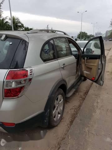 Cần bán lại xe Chevrolet Captiva đời 2008, màu bạc