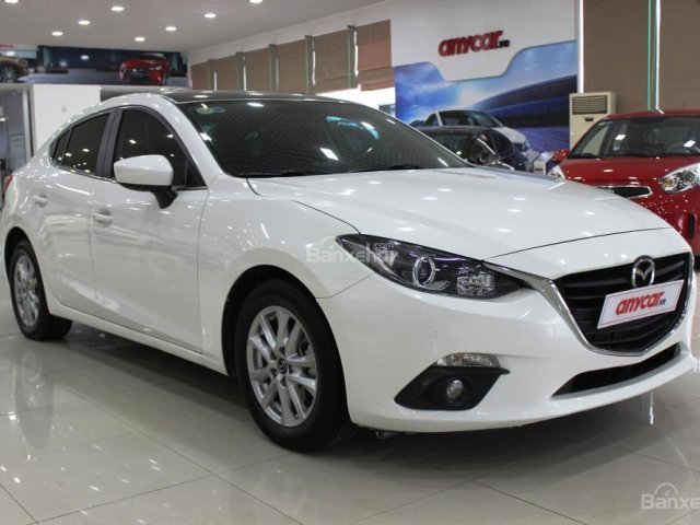 Bán xe Mazda 3 1.5AT Sedan đời 2015, màu trắng, giá tốt