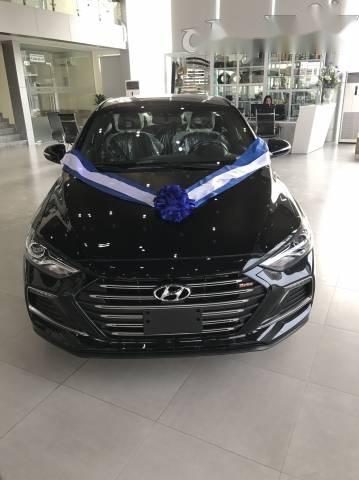 Bán Hyundai Elantra Sport 1.6 Turbo đời 2018, giá cạnh tranh