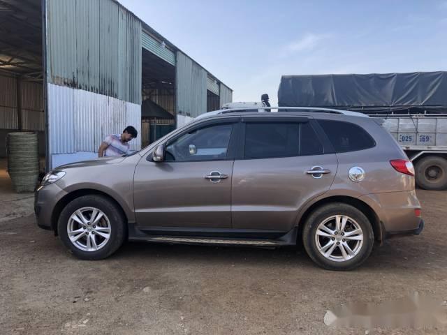 Cần bán lại xe Hyundai Santa Fe đời 2011, số tự động