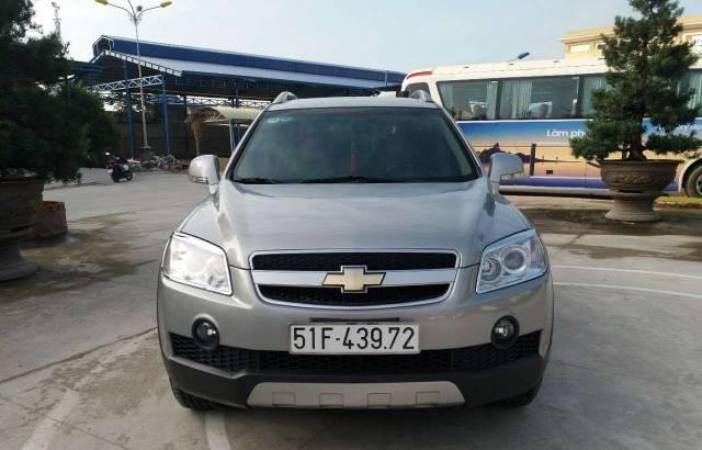 Bán xe Chevrolet Captiva LT đời 2007, màu bạc  