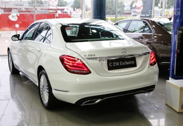 Bán xe Mercedes C250 Exclusive, giá tốt nhất toàn quốc, có xe giao ngay