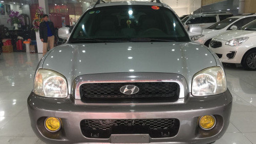 Cần bán gấp Hyundai Santa Fe 2.0AT đời 2003, màu bạc 