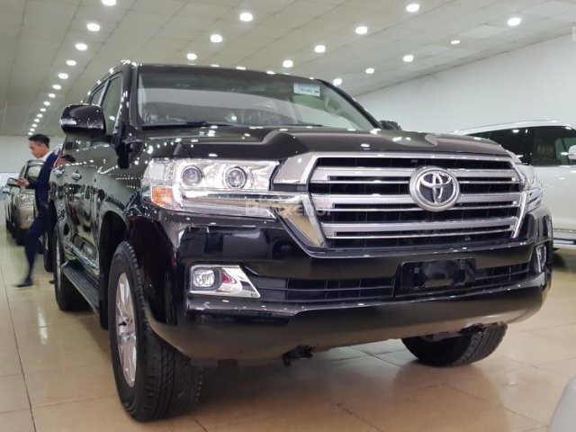 Cần bán xe Toyota Land Cruiser VX đời 2018, màu đen, xe nhập