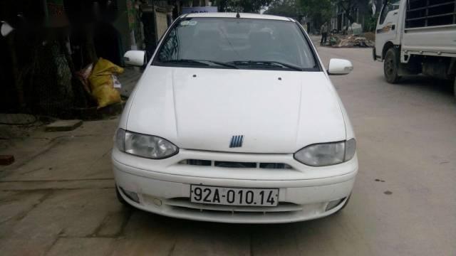 Bán ô tô Fiat Siena 1.6 đời 2002, màu trắng còn mới