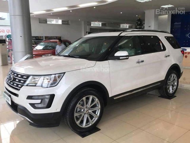 Bán Ford Explorer đời 2018, màu trắng, xe nhập