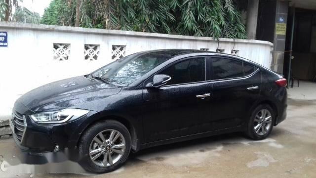 Bán ô tô Hyundai Elantra đời 2016, 630tr