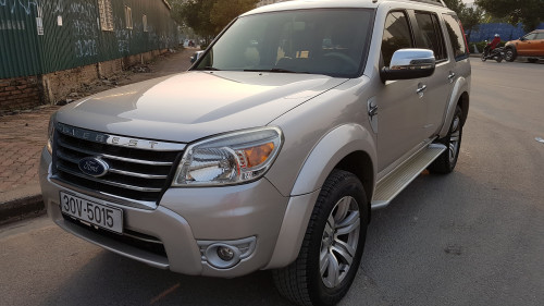 Bán Ford Everest 2.5 AT đời 2009 chính chủ, giá tốt