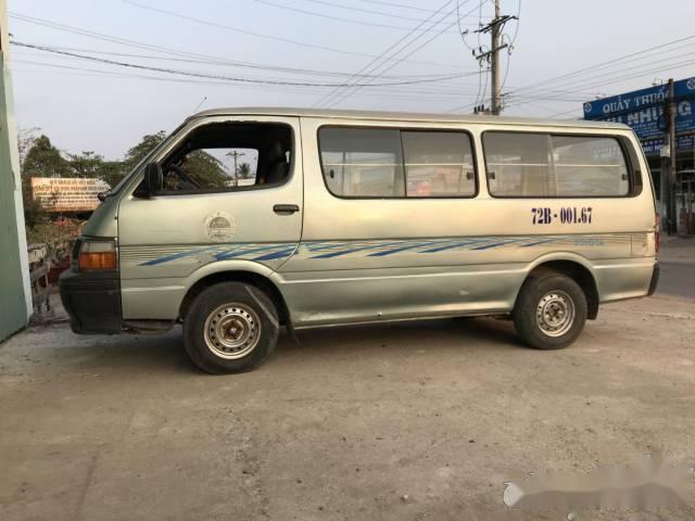 Cần bán lại xe Toyota Hiace đời 1999, 28 triệu