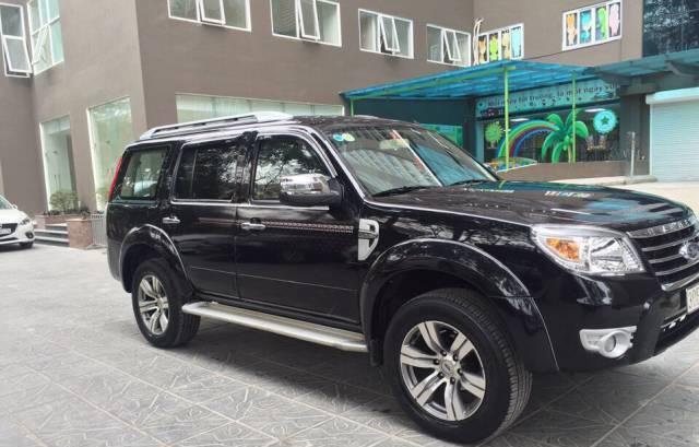 Bán Ford Everest đời 2010, màu đen, giá 540tr