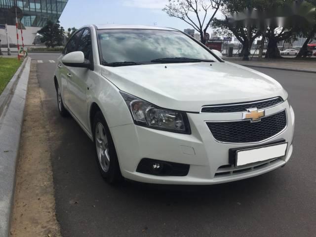 Bán Chevrolet Cruze đời 2014, màu trắng  