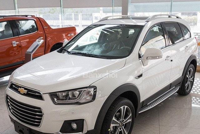 Bán ô tô Chevrolet Captiva đời 2018