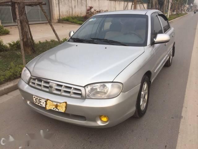 Bán xe Kia Spectra đời 2005, màu bạc  