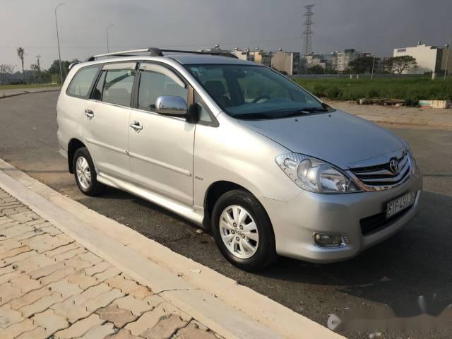 Bán ô tô Toyota Innova G sản xuất 2009, màu bạc