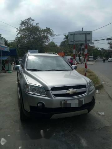 Cần bán xe Chevrolet Captiva đời 2007, màu bạc như mới, 330tr