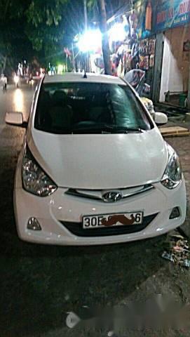 Cần bán Hyundai Eon năm sản xuất 2012, màu trắng, nhập khẩu, còn mới