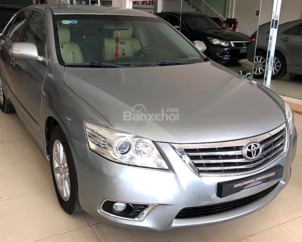 Bán xe Toyota Camry đời 2009, màu xám, giá cạnh tranh