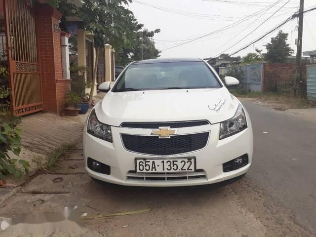 Bán ô tô Chevrolet Cruze đời 2012, màu trắng