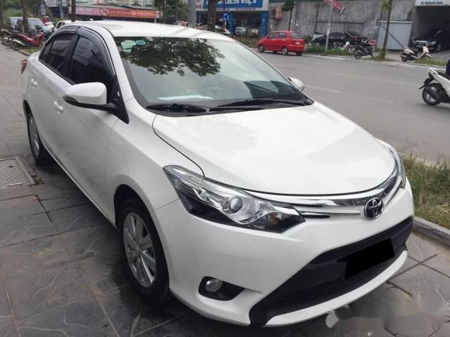 Cần bán lại xe Toyota Vios G đời 2017, màu trắng