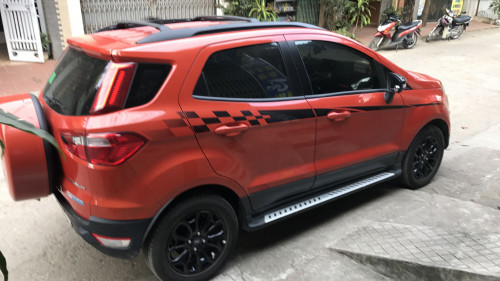 Cần bán lại xe Ford EcoSport 1.5 AT 2017, màu cam 