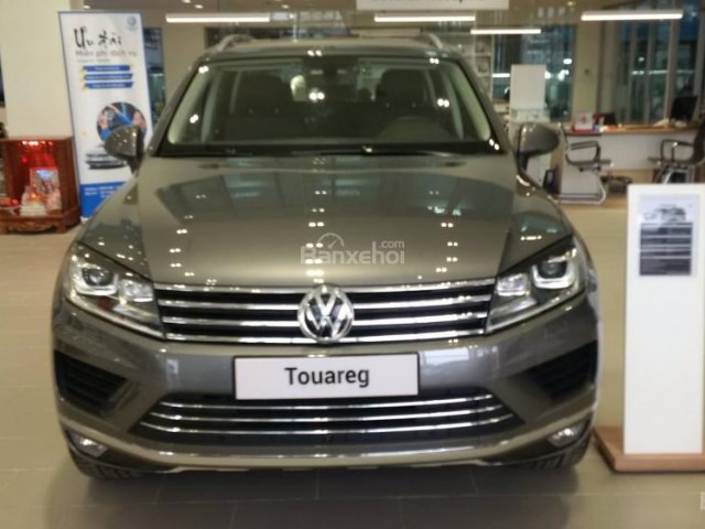 (Đạt DAVID) Bán Volkswagen Touareg 2017, màu xám, nhập khẩu chính hãng LH 0933.365.188