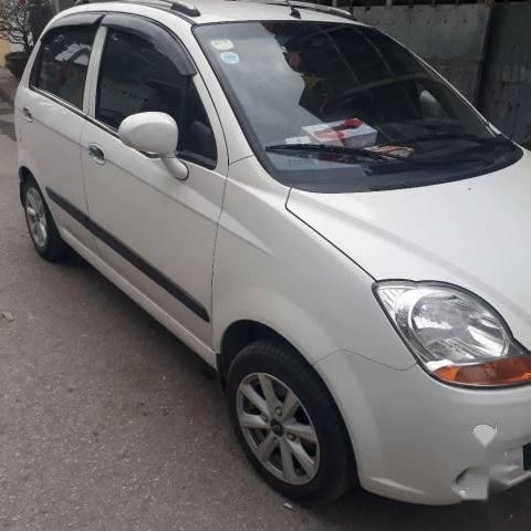 Bán Chevrolet Spark 2011, màu trắng, giá 128tr