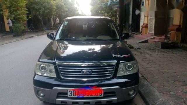 Bán Ford Escape sản xuất năm 2004, màu đen 