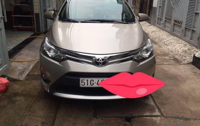 Bán xe Toyota Vios năm sản xuất 2017, màu vàng cát