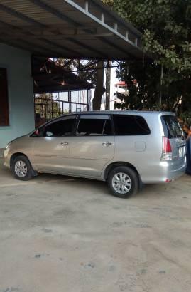 Bán Toyota Innova G đời 2010, màu bạc 