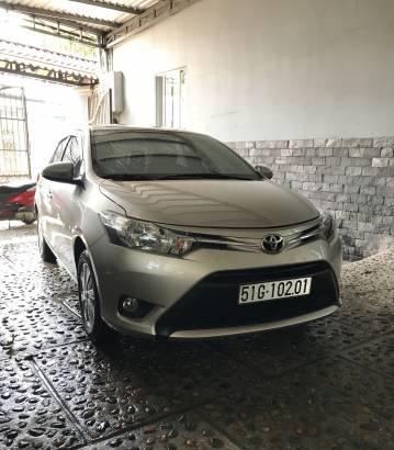 Bán Toyota Vios đời 2017, màu bạc