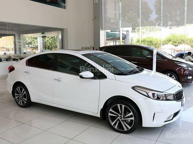 Kia Cerato 2018 hoàn toàn mới, trả góp chỉ 120tr lăn bánh