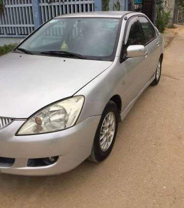 Bán Mitsubishi Lancer sản xuất năm 2005, màu bạc số tự động, 228tr