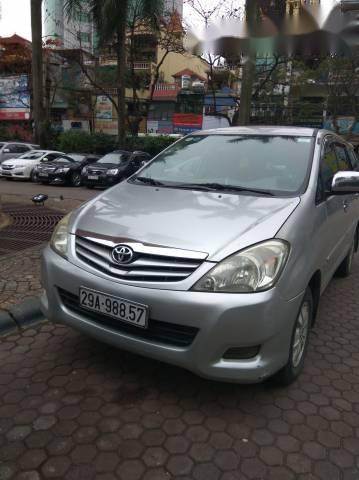 Bán Toyota Innova năm sản xuất 2009, màu bạc, giá 428tr