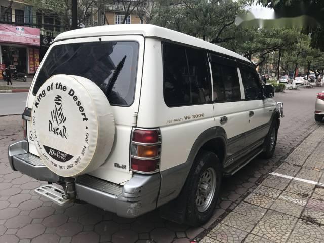 Cần bán Mitsubishi Pajero MT đời 2000, nhập khẩu nguyên chiếc