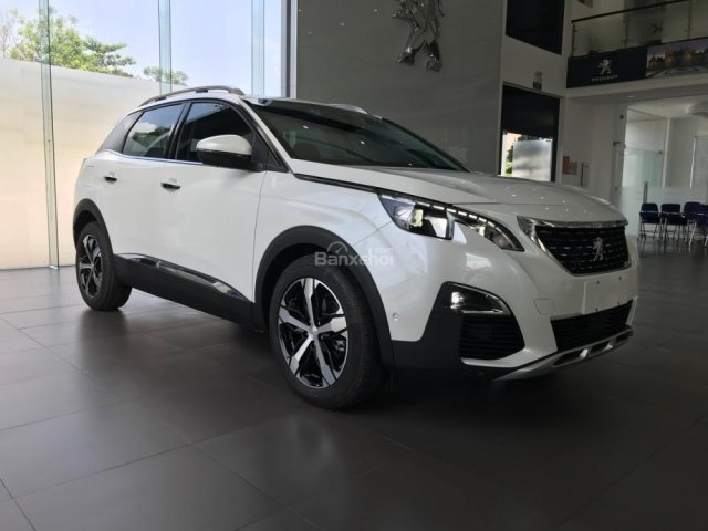 Peugeot Hải Phòng, khuyến mại khủng giá xe Peugeot 3008 Suv 2018, màu trắng, có xe giao ngay