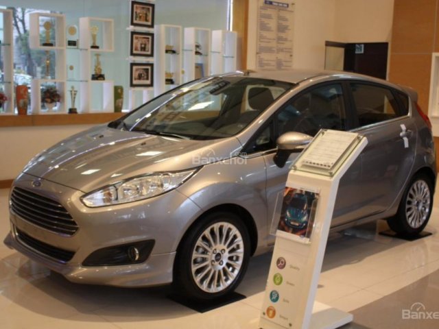 Bán xe Ford Fiesta 1.5L 1.0L AT, đời 2018. Liên hệ để nhận giá xe rẻ nhất: 093.114.2545 -097.140.7753