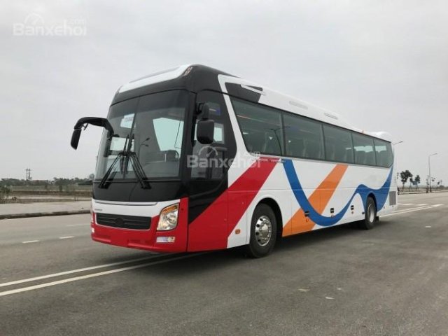 Bán xe Hyundai Universe 47 chỗ cao cấp, sản xuất năm 2018