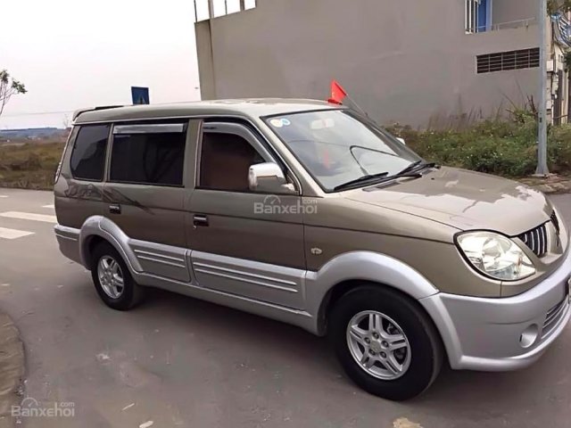 Cần bán gấp Mitsubishi Jolie đời 2004 số sàn