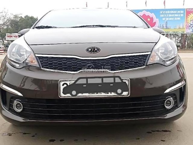 Cần bán Kia Rio sản xuất 2016, màu nâu, xe nhập