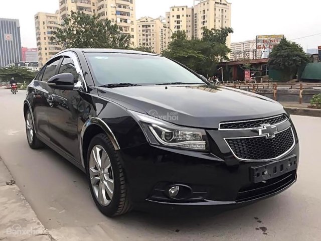 Cần bán gấp Chevrolet Cruze LTZ 1.8 AT đời 2015, màu đen như mới, giá chỉ 508 triệu