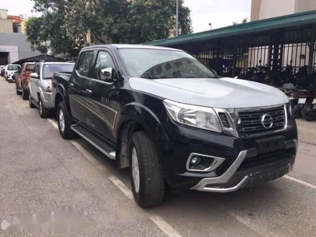 Bán ô tô Nissan Navara EL sản xuất năm 2018, màu đen, 669tr