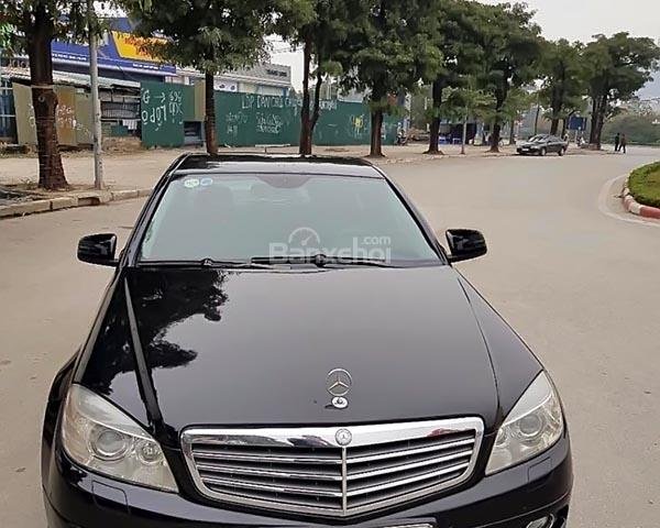 Bán xe Mercedes C200 đời 2009, màu đen