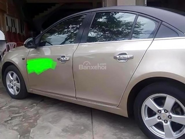 Bán gấp Chevrolet Cruze LTZ 1.8 AT đời 2010