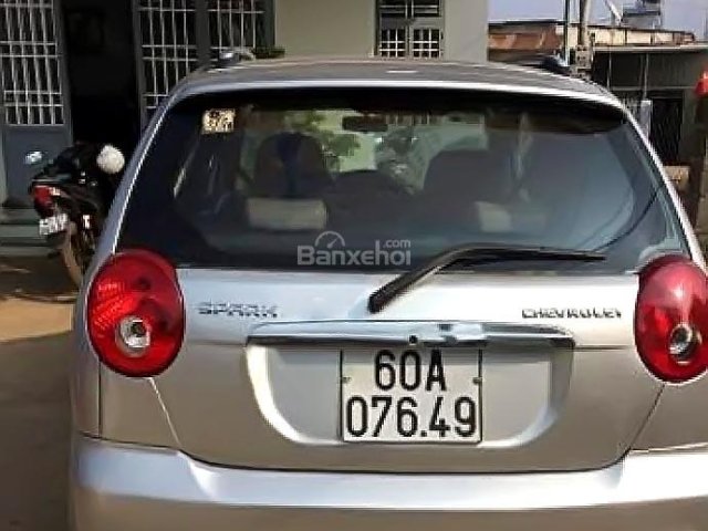 Bán Chevrolet Spark LS 0.8 MT đời 2009, màu bạc