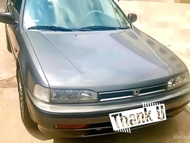 Bán xe Honda Accord 2.0 MT 1993, màu xám, nhập khẩu