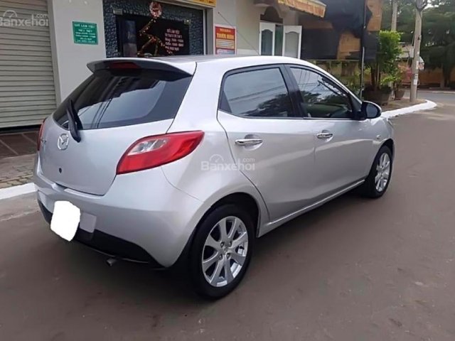 Bán Mazda 2 1.5 AT đời 2011, màu bạc