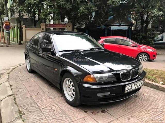 Cần bán gấp BMW 3 Series 325i đời 2000, màu đen, giá chỉ 158 triệu