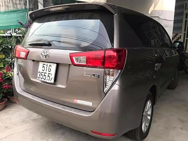 Bán Toyota Innova sản xuất 2017, màu nâu